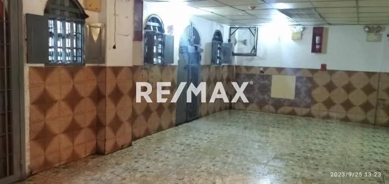 INVERSIÓN ESTRATÉGICA! Local Comercial 2 Niveles a Nivel de Calle en Eje Metropolitano: Metro Teatros, Av. LecunaBaralt.