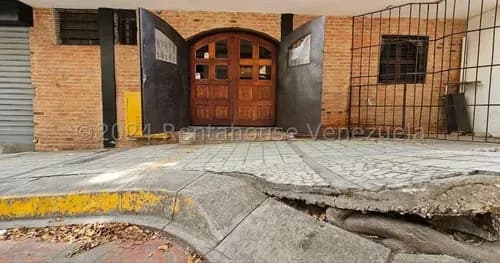 Venta De Restaurante En La Candelaria Ubicación Privilegiada L.p
