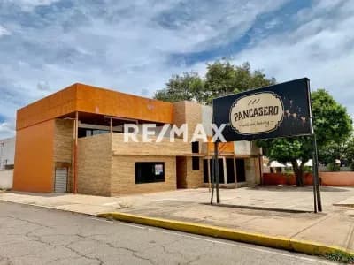 LOCAL COMERCIAL EN GRIS ALQUILER
