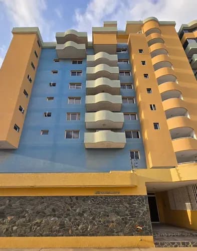 En Venta Apartamento En El C.r Alejandra Lechería