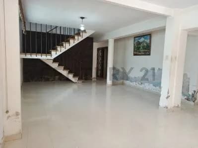 Venta de Casa en Colinas de Bello Monte PARA REMODELAR