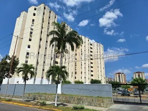 Apartamento En Venta Excelente Metraje Y Ubicacion Akmg La Granja Naguanagua 26-14423