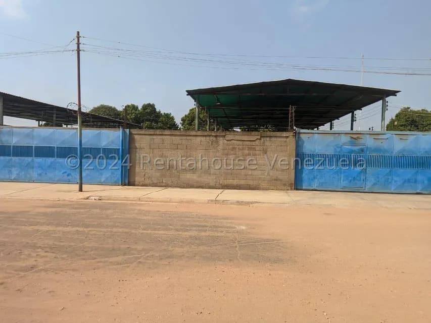 Comercial (Local Comercial) en Venta en El Silencio, Zulia