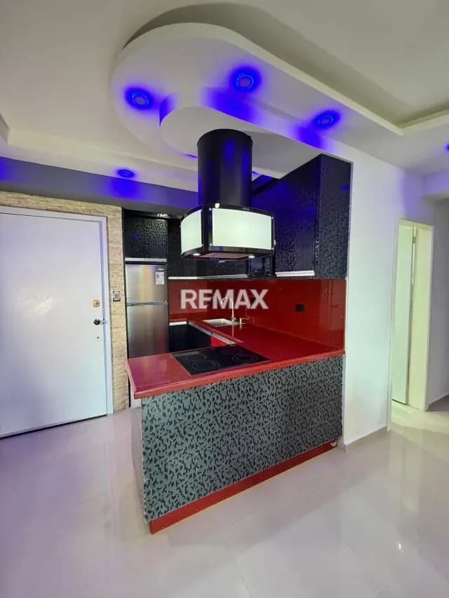 EN VENTA APARTAMENTO VISTA AL MAR COCOTERO MAR II