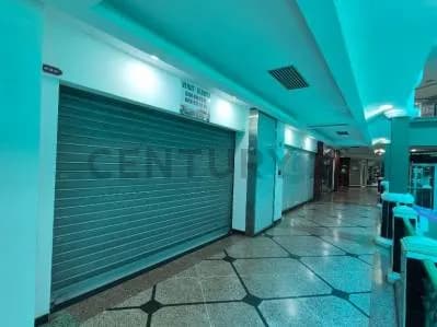 Alquiler local comercial Centro Comercial Puente Real