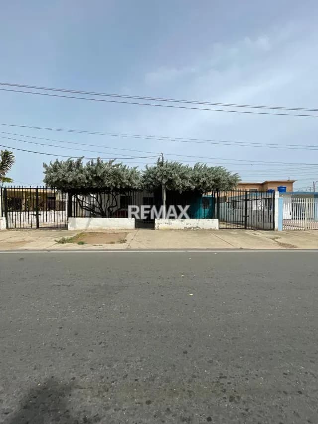 se vende casa en urbanizacion la rotaria