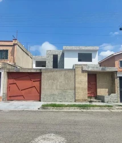 Marina Vende Casa En Quintas Del Norte. La Granja. Naguanagua. Plc-1075 (sólo Clientes)