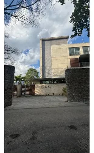 Vendo Apartamento De Tres Niveles 300m2 Chulavista 5841