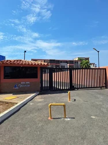 En Venta Cr Nelamar, Apartamento De 4 Hab 3 Baños 1 Puesto De Estacionamiento Y 01 Puesto De Embarcacion . 173m2