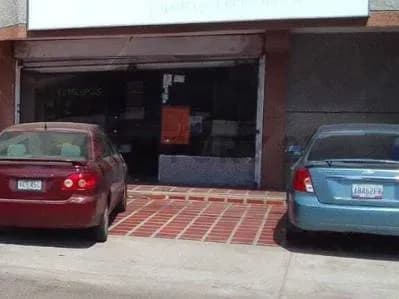 Local Comercial en Av. 5 de Julio
