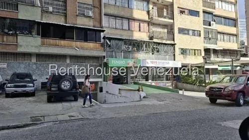 Local Comercial En Alquiler,los Ruices Mls #26-21130