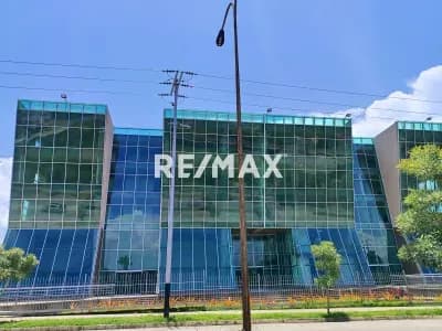 Se Vende Local en el Centro Comercial San Diego, Sector II