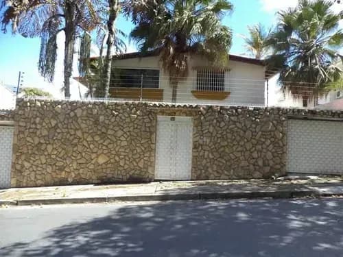Casa En Venta Santa Paula 26-18845 Ac