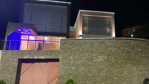 (#1179) Casa De 871 M2 En Alto Hatillo, Caracas