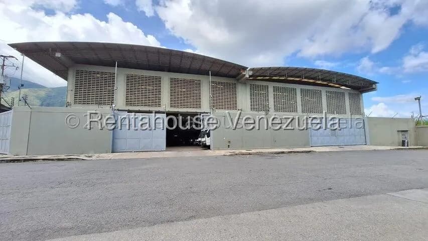 Comercial (Galpon - Deposito) en Venta en Mariche, Distrito Metropolitano