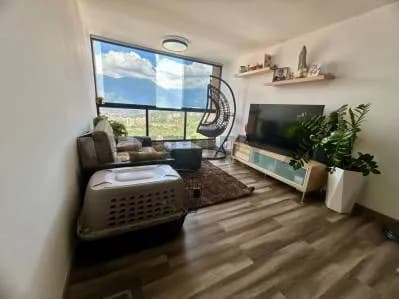LV Espacioso y acogedor apartamento en Los Samanes
