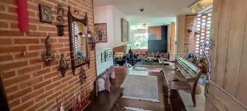 Linda Casa En Venta En La Lagunita Country Club 24-11106 Ma