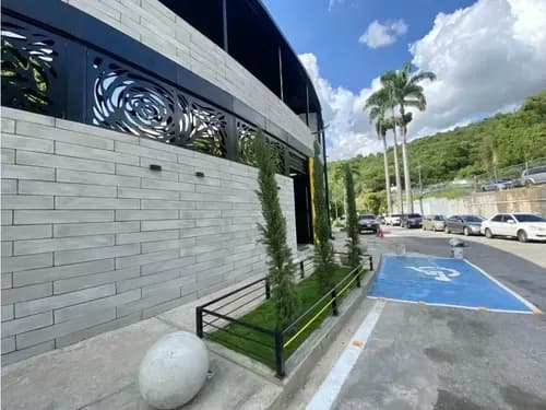 Venta Casa En San Román.1588m2. Ideal Para Clinica. 5p/16baños
