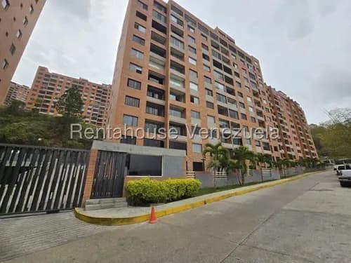 Apartamento En Venta En Colinas De La Tahona. Andreina Salmeron