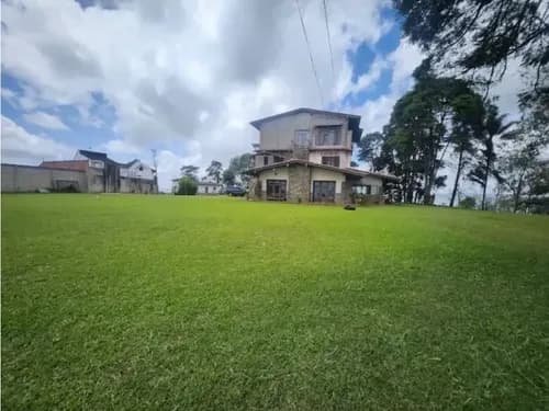 Vendo Casa 350m2 Km 11 Del Junquito 6860