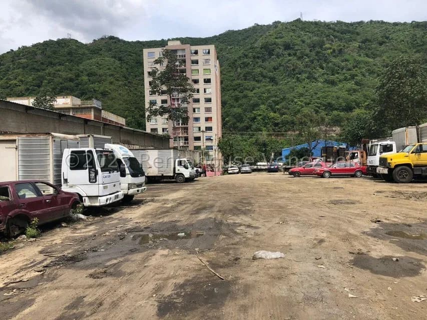 Terreno (Comercial) en Venta en Macarao, Distrito Metropolitano