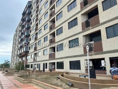 Venta De Apartamento / Cabo Codera / Ls 26-19410 Yg