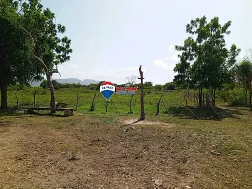 En Venta Terreno De 2.957,81 M2 En El Sector Granja De Tibana, Chichiriviche.