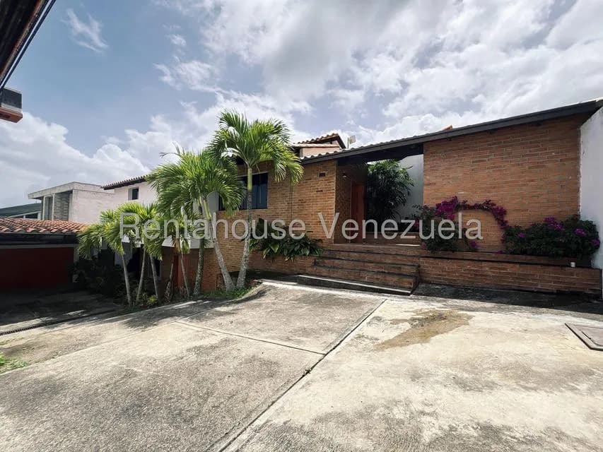 Casa (Duplex) en Venta en Bosques de la Lagunita, Distrito Metropolitano