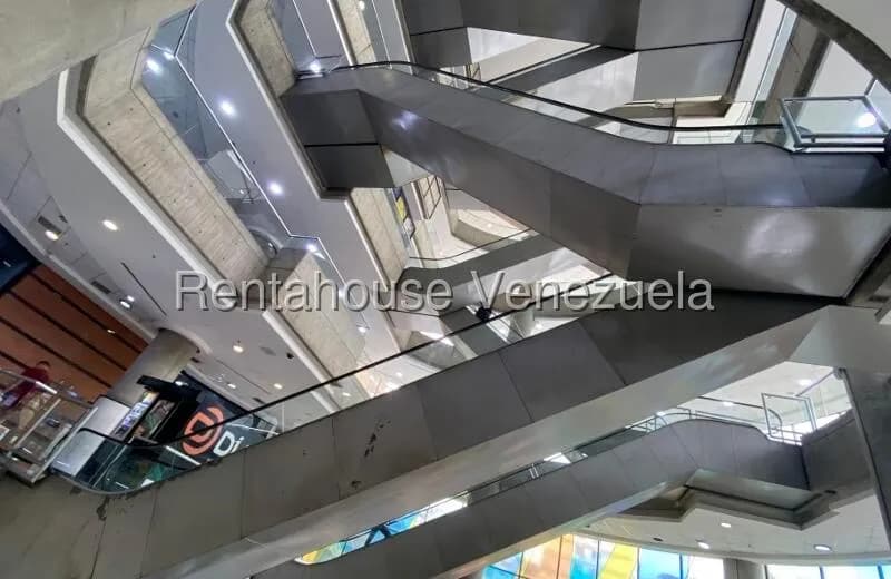Comercial (Local Comercial) en Alquiler en El Paraiso, Distrito Metropolitano