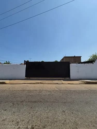 Parcela De Terreno En El Casco Central De Puerto Piritu