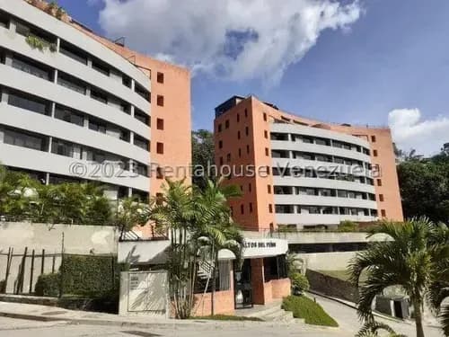 Apartamento En Alquiler Urb El Peñon