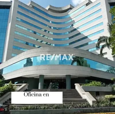 OFICINA EN LA EXCLUSIVA TORRE VIÑA PLAZA
