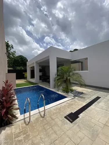 Casa En Venta Ubicado En La Urb. Prebo Ii, Valencia, Edo. Carabobo.