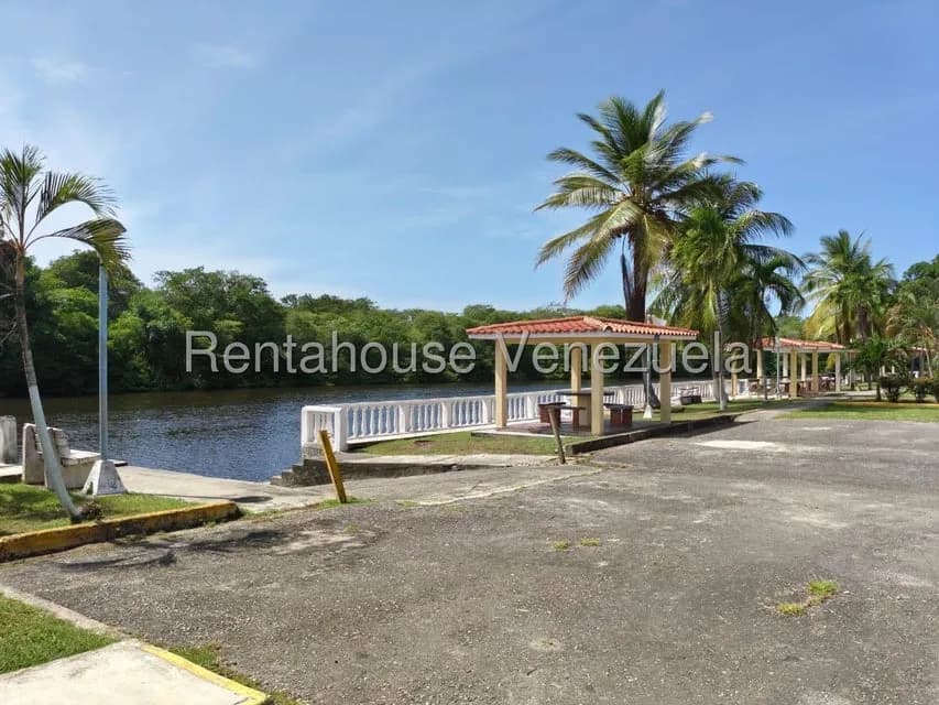 Apartamento (1 Nivel) en Venta en Las Mercedes de Paparo, Miranda