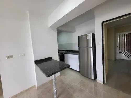 Apartamento Semi Amoblado En Tazajal Naguanagua