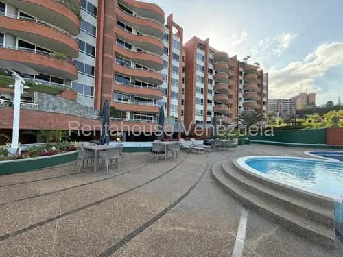 Apartamento En Venta | Ph | 630 M2 | Piscina | Áreas Sociales | En El Mirador Jrz 26-19894