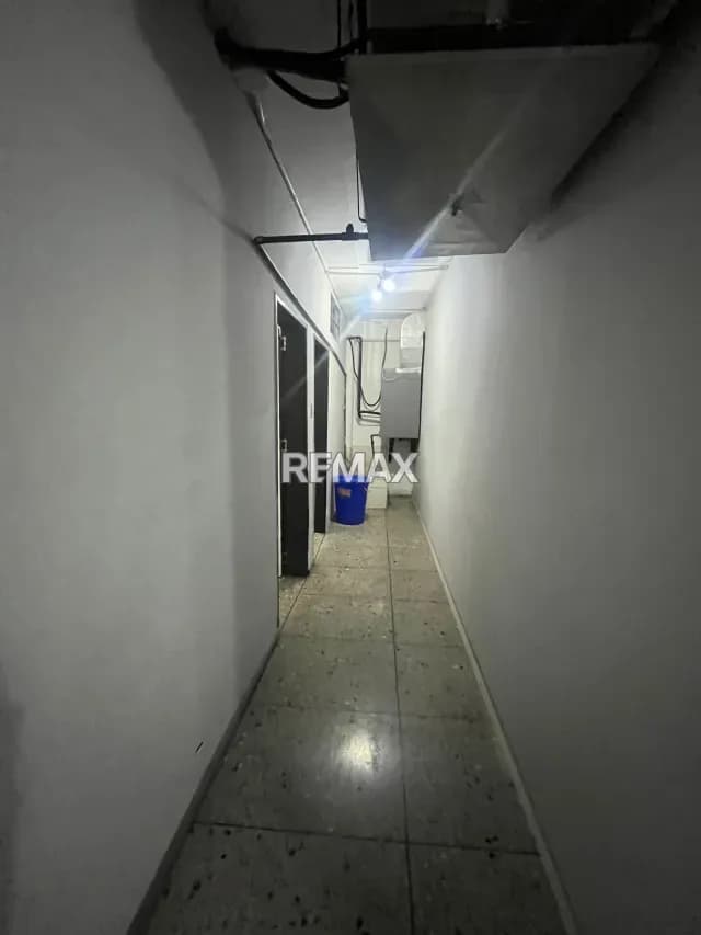 Disponible para alquiler oficinas en el centro de Acarigua