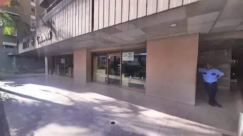 Avenida Rómulo Gallego Local Comercial Tipo Oficina En Venta De 266m2