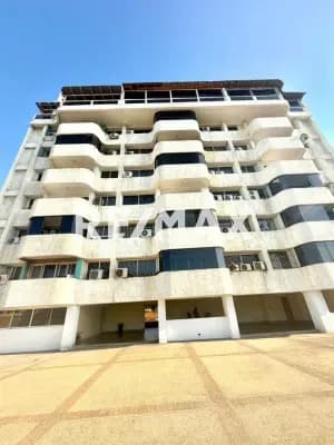 se vende apartamento en catia la mar