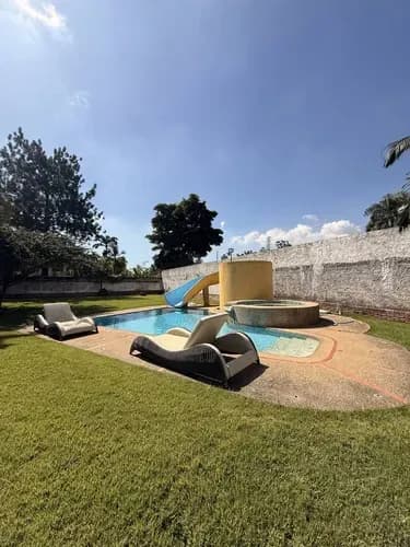 Casa Campestre En Parcela De 2275m2, Piscina, Planta 100% En Urb El Solar Guataparo. A1. Solo Clientes