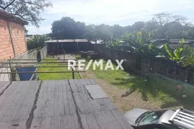 !Impulsa tu Negocio en el Corazon de Acarigua, Talle y oficinas, Listo para Operar¡