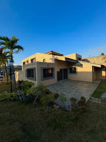 Casa Quinta En Venta Y Alquiler Altos De Guataparo Cod Vic-089 Norail Machafo