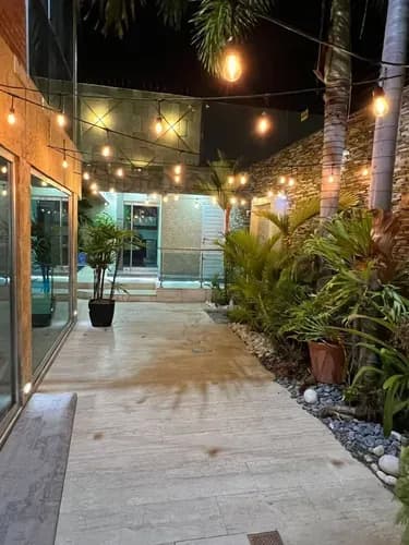 Ad, En Venta Casa Moderna Y Amoblada Lomas Del Country Guataparo