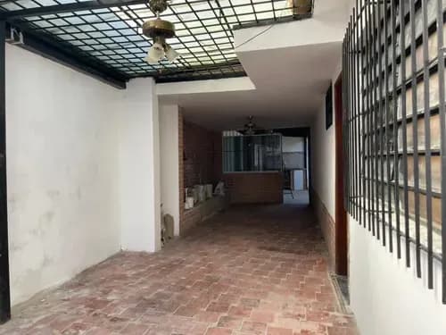 ¡casa En Alquiler Para Uso Multifuncional! Urbanización Trigal Centro (calle Cerrada) Mc-ind