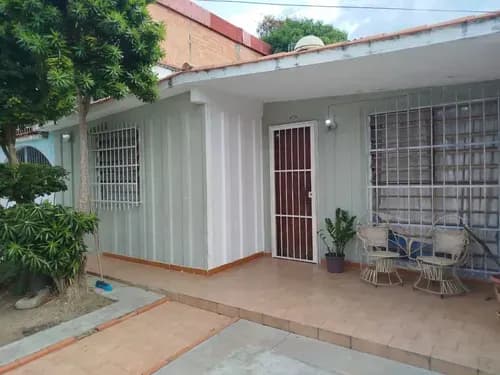 Venta Casa En La Fundacion Mendoza Valencia Edo. Carabobo Z09-11