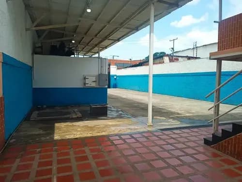Galpón En La Palma Sector Carmen Sur, A Una Metros Del Mercado Los Guajiros