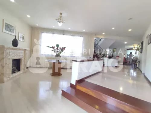 El Cafetal Sector Santa Ana / Casa / 1725m2 T- 631m2c / 6h -8b - 4 Ptos/ Ref 799.999 Cliente Directo Mv