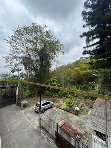 En Venta Casa Con Galpón Industrial | Filas De Mariche | 514m2 Terreno