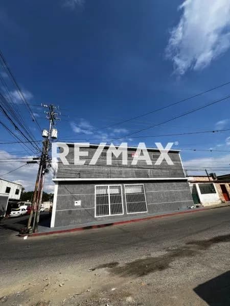 Amplio local comercial en Alquiler con ubicación estratégica en el centro oeste de Barquisimeto