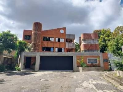 CASA EN VENTA COLINAS DE BELLO MONTE CARCAS
